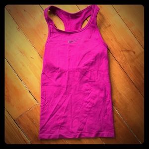 NWOT Nike Dri-fit tank